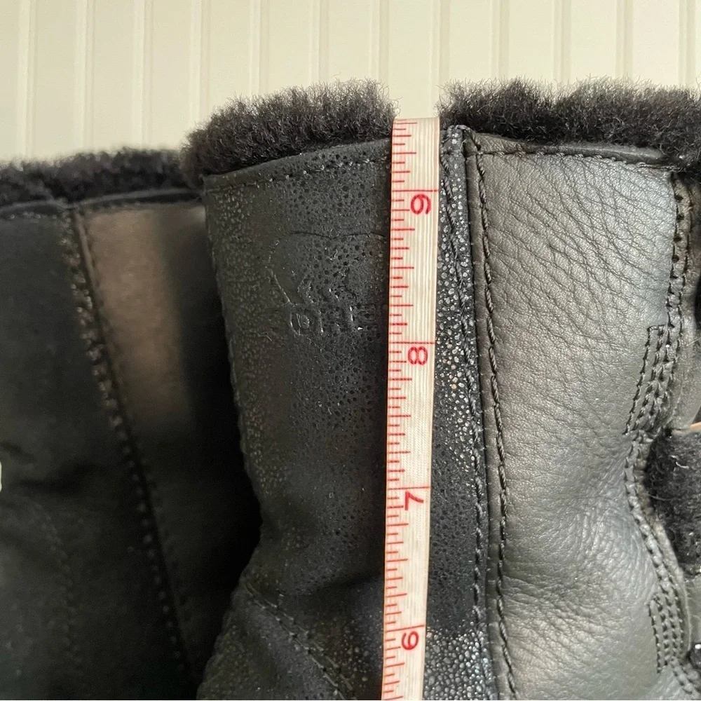 Sorel JOAN OF ARCTIC 11 Waterproof Fleece Lined Boots in Black Leather & Suede